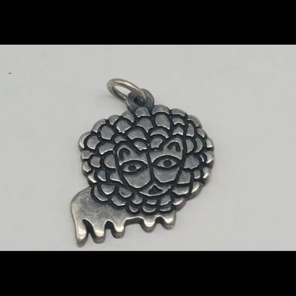 James Avery Lion Leo Retired Rare charm - Picture 1 of 2